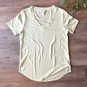 Athleta Breezy Scoop V Neck Tee